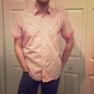 Columbia Button-up Short Sleeve.